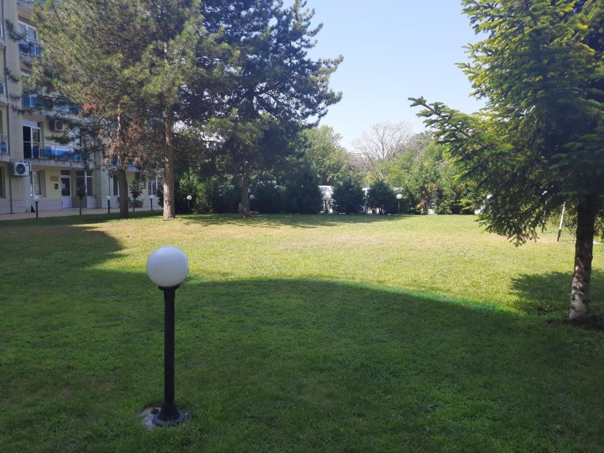 Oazis Cozy Beach Apartment Ravda Dış mekan fotoğraf